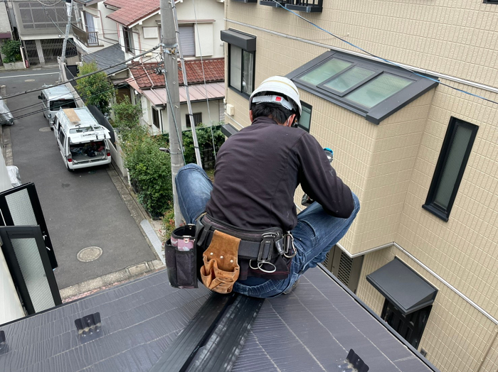 棟板金の施工中写真